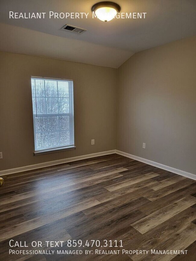 Building Photo - 632 Big Bear Ln