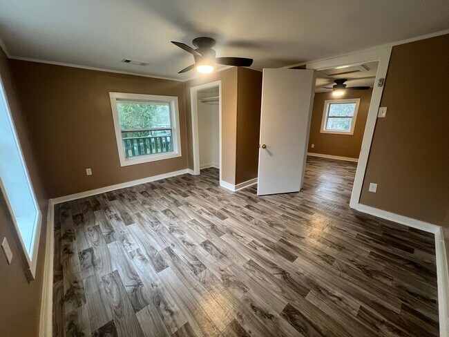 Building Photo - 3 Bedroom 1 Bathroom Home by Stillman College