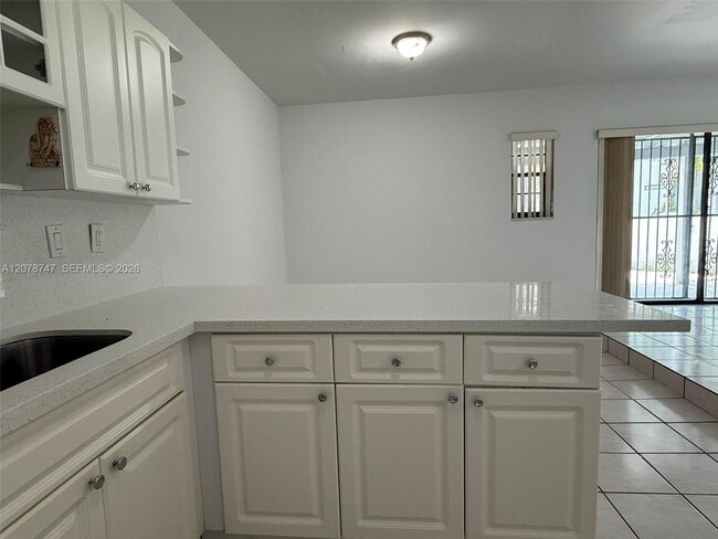 Building Photo - 746 NW 105th Pl