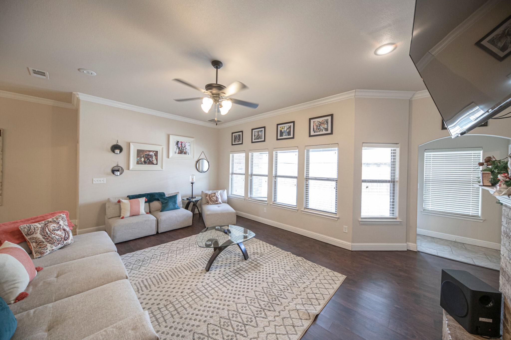 Building Photo - 6922 Ranch Hand Dr