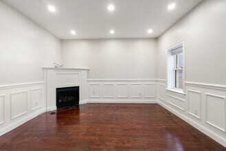 Building Photo - 110 N St