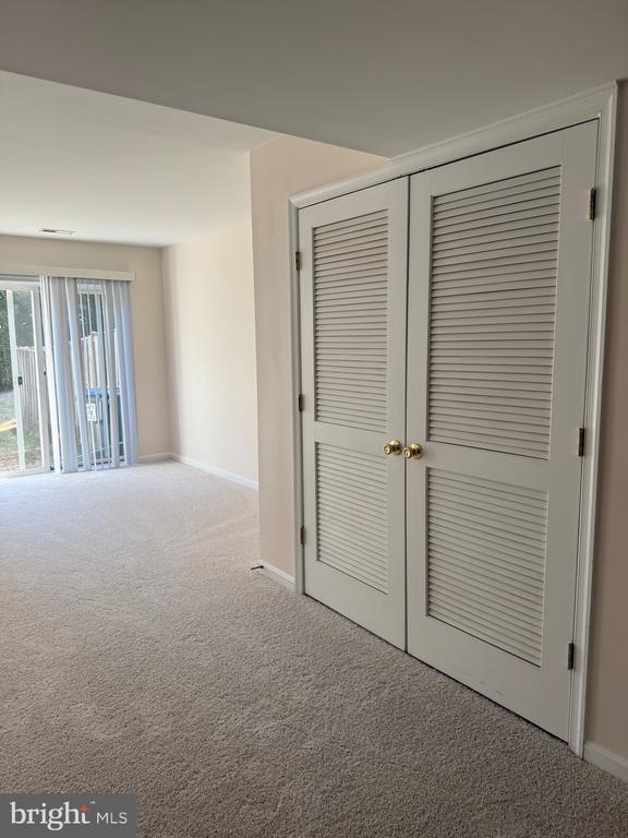 Building Photo - 144 Keating Cir