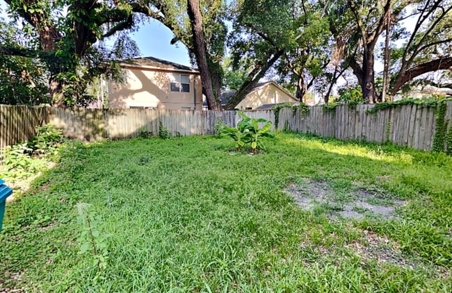 Building Photo - 838 S Parramore Ave
