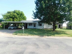 Building Photo - 103 Vaughn St