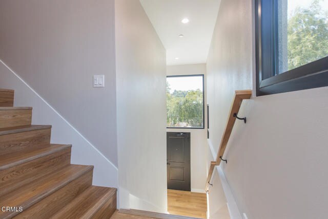 Building Photo - 3682 Harriman Ave