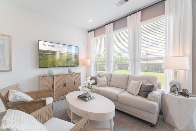 Building Photo - 442 Lake Day Dr