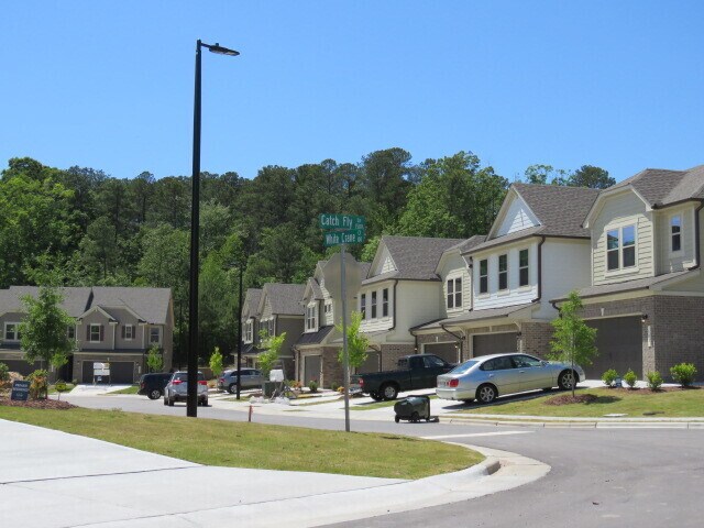 Building Photo - 114 White Crane Ct