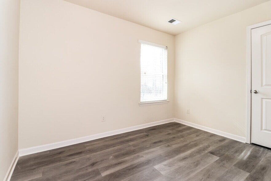 Building Photo - 1629 Swamp Cabbage Dr