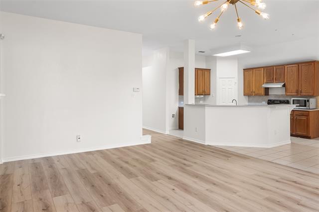 Building Photo - 3203 Rainburst Ln