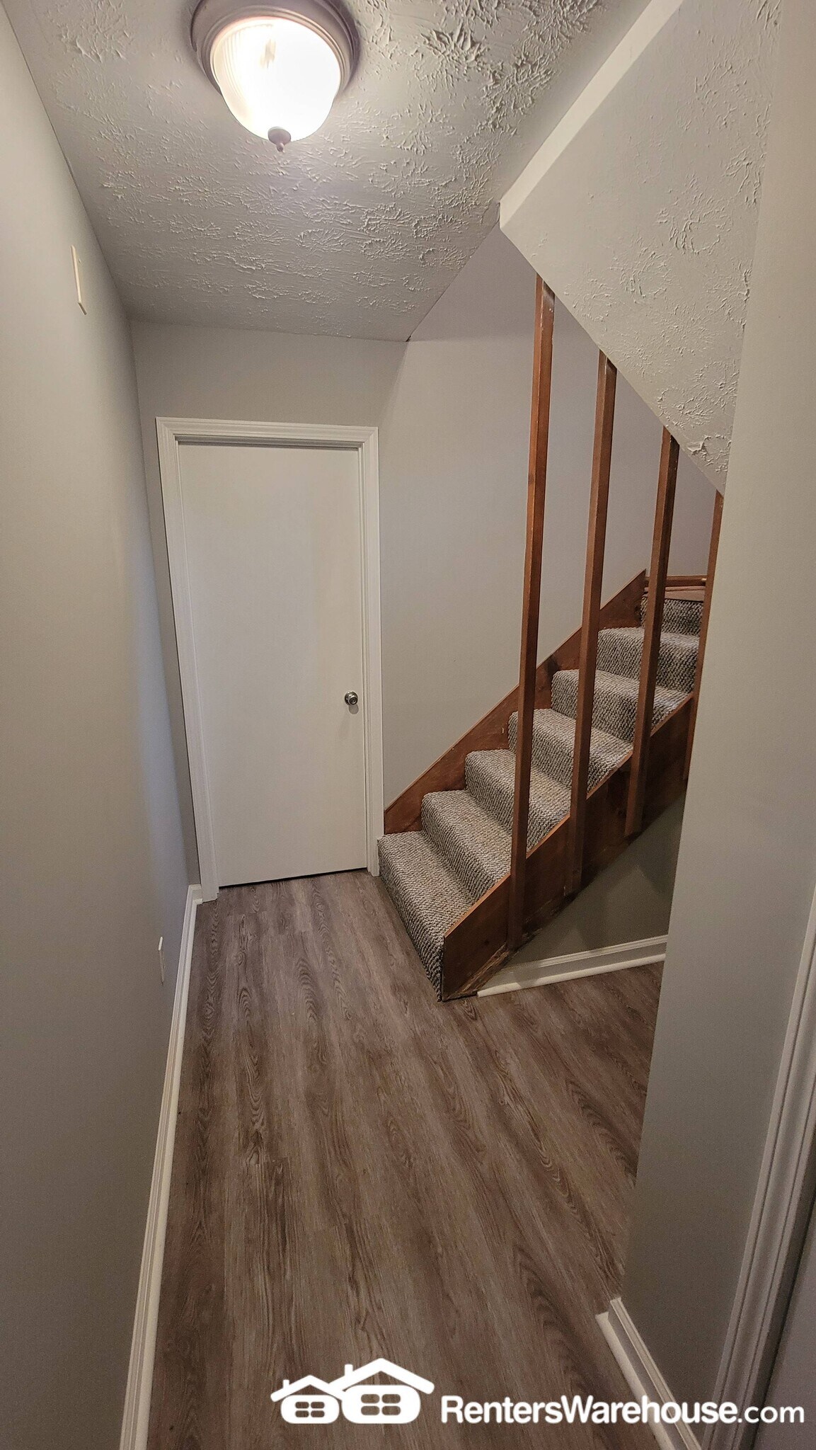 Building Photo - 3039 Jonathan Ct SW