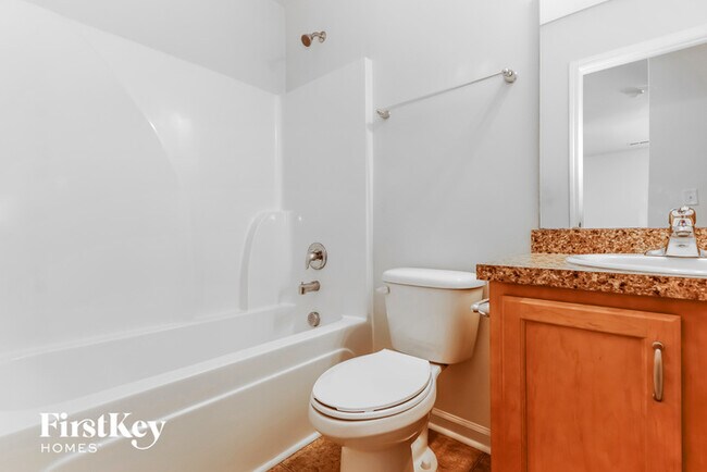 Building Photo - 174 Keaton Brook Dr
