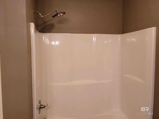 Building Photo - 9530 Fox Hunter Ct E