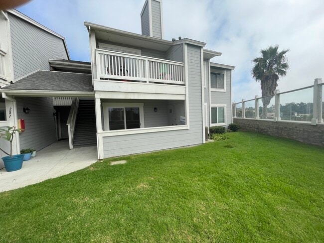 Building Photo - 249 Mangano Cir