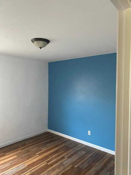 Building Photo - 1460 Gamay Cir