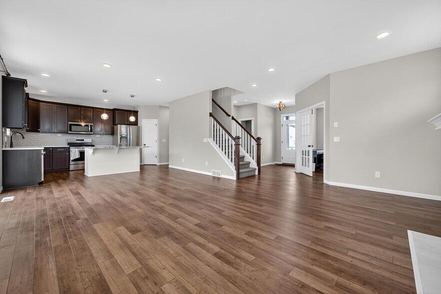 Building Photo - 9720 Winter Basil Dr