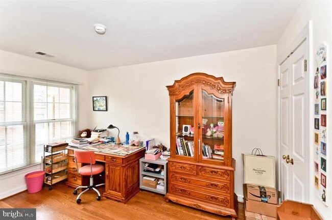 Building Photo - 1540 Hampton Hill Cir
