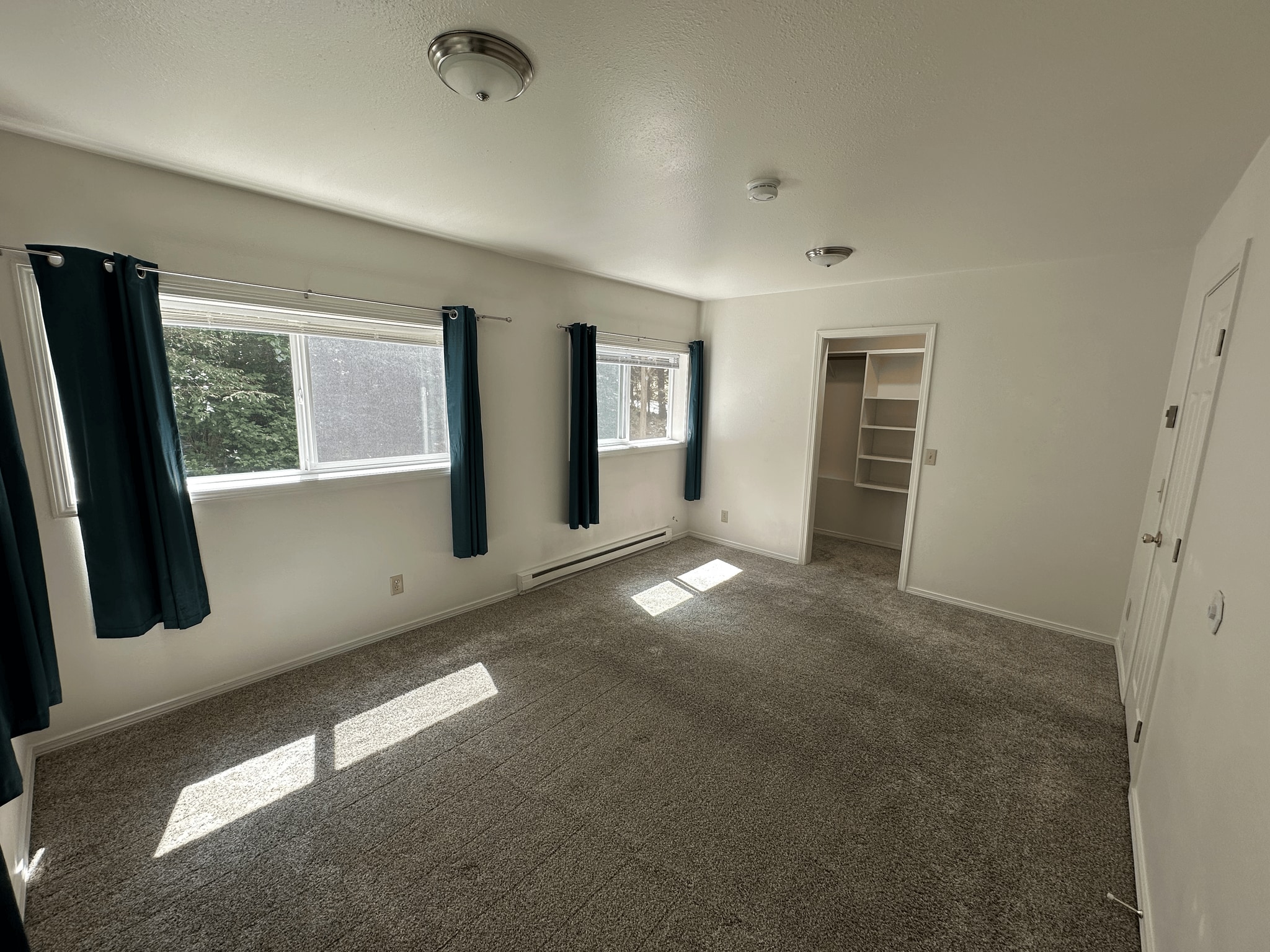 Master Bed - 1227 Black Bear Rd