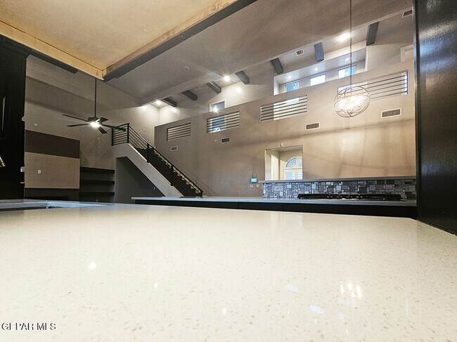 Building Photo - 13185 Tiverton Rd