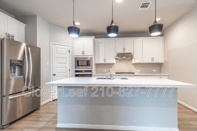 Building Photo - 13145 Maridell Park