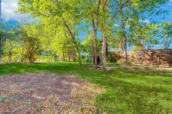 Building Photo - 1410 S W St