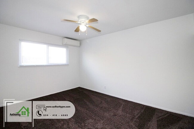 Building Photo - 3120 Stingy Ln