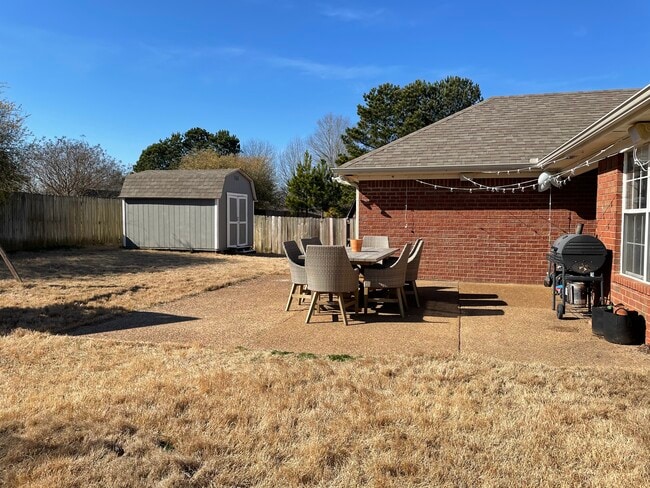 Building Photo - 6675 Raner Creek Dr
