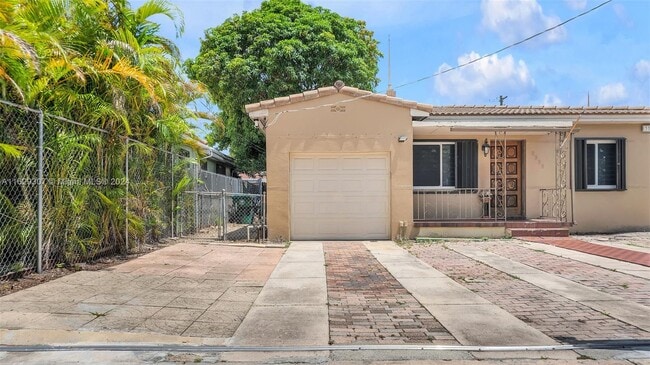 Building Photo - 3333 SW 1st St