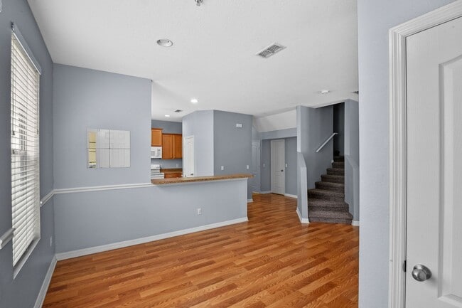 Building Photo - Amazing 3/2.5/2 Townhome in Lake Nona's Ea...