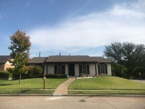 Building Photo - Adorable Home on Corner LOT- COMING SOON