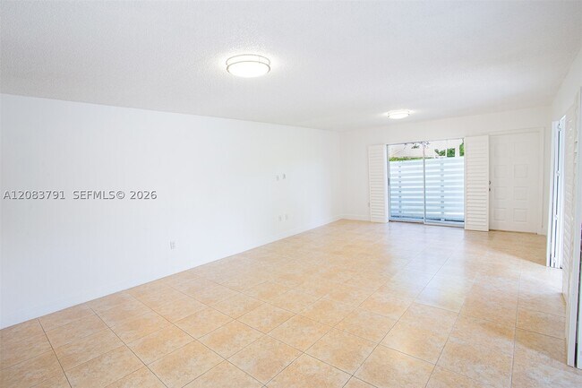 Building Photo - 14378 SW 96th Terrace