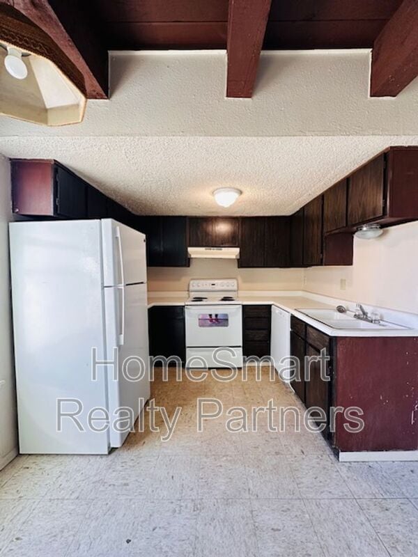 Building Photo - 185 F Grn