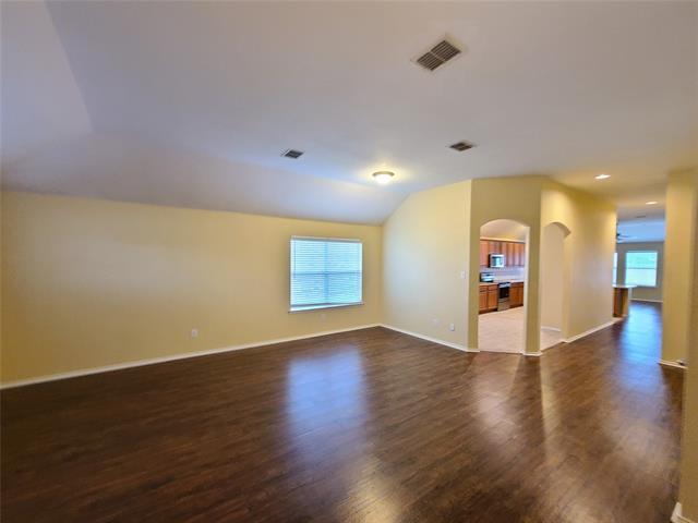 Building Photo - 1017 Pebblecreek Dr