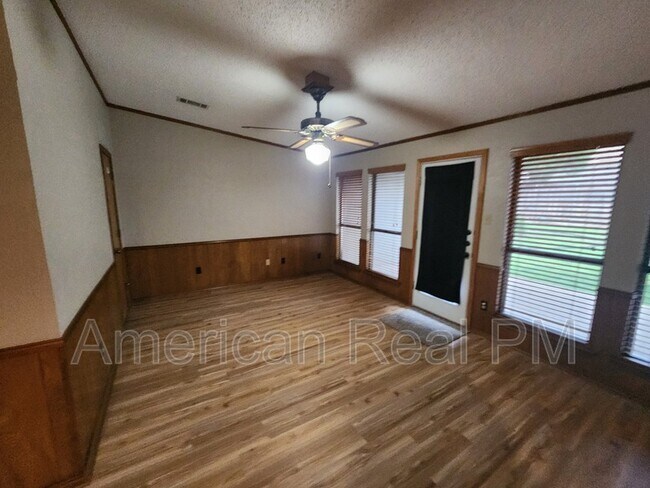 Building Photo - 3718 Galloway Ln