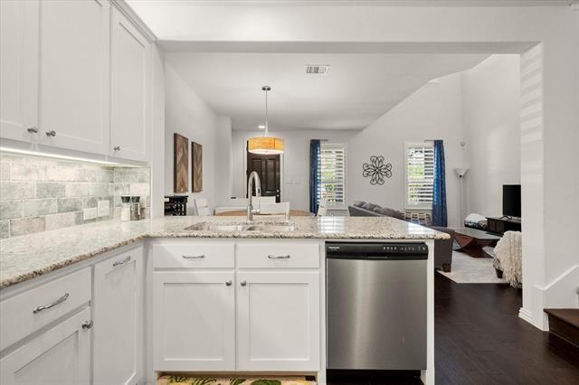Building Photo - 4237 Cascade Sky Dr