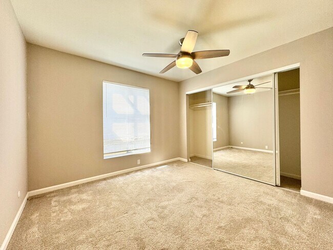 Building Photo - Beautiful 4Bd/2Ba located in Mira Mesa!