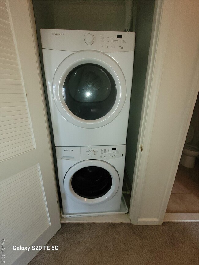 Building Photo - 268 Ruth Ct