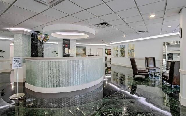 Building Photo - 3700 Galt Ocean Dr