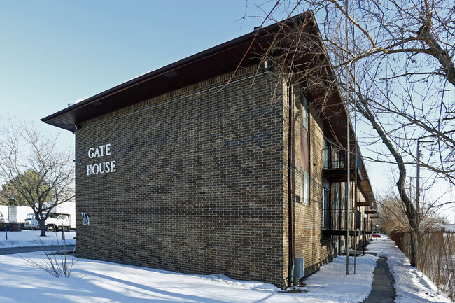 Building Photo - Gate House Apartments