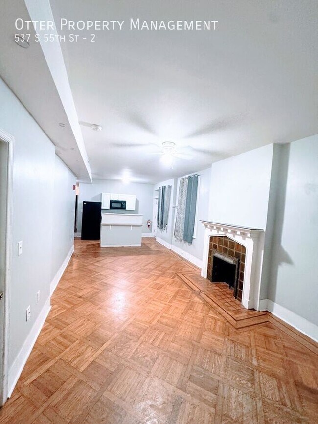 Building Photo - 537 S 55th St