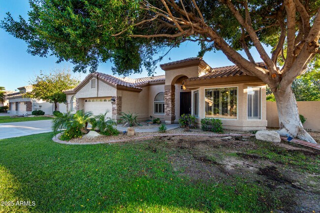 Building Photo - 6401 W Orchid Ln