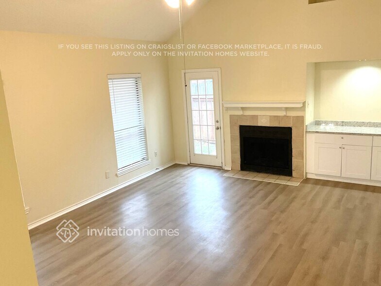 Building Photo - 2146 Falcon Ridge Dr