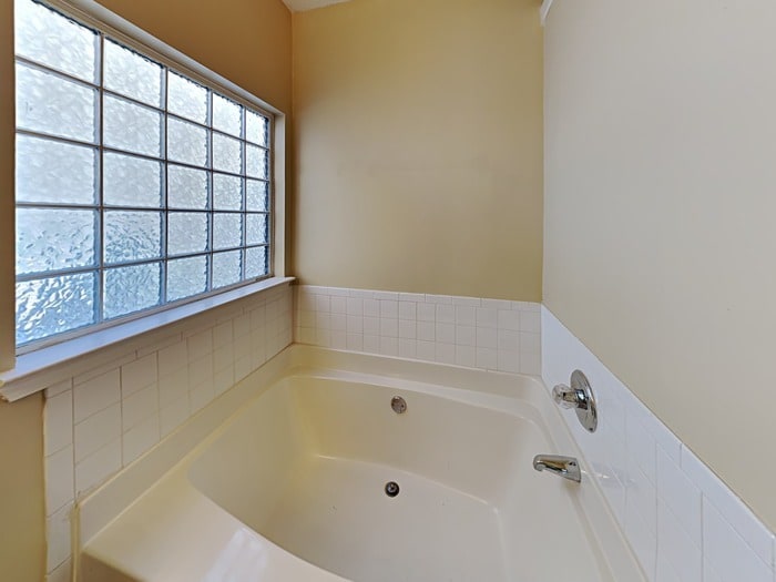 Building Photo - 360 Dressage Ct