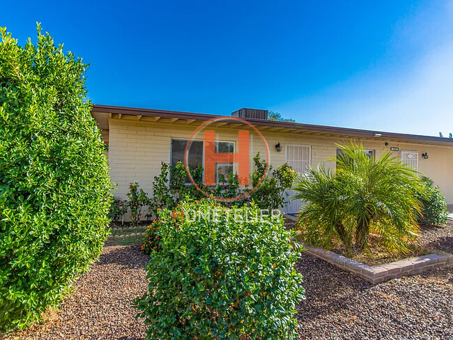 Primary Photo - Charming 3-Bedroom Duplex in Tempe: Prime ...