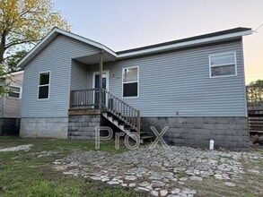 Building Photo - 1035 Prospect Ave