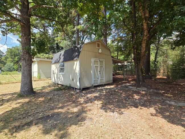 Building Photo - 167 Ramona Dr