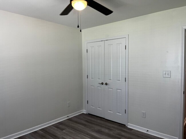 Building Photo - Beautiful home in Croatan Crossing