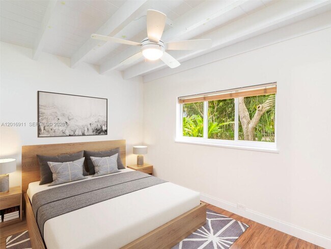 Building Photo - 11800 SW 77th Ave