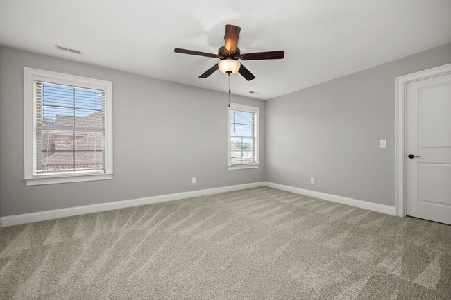 Building Photo - Luxury Home For Rent