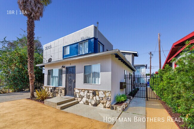 Building Photo - 3005 Normandie Ave