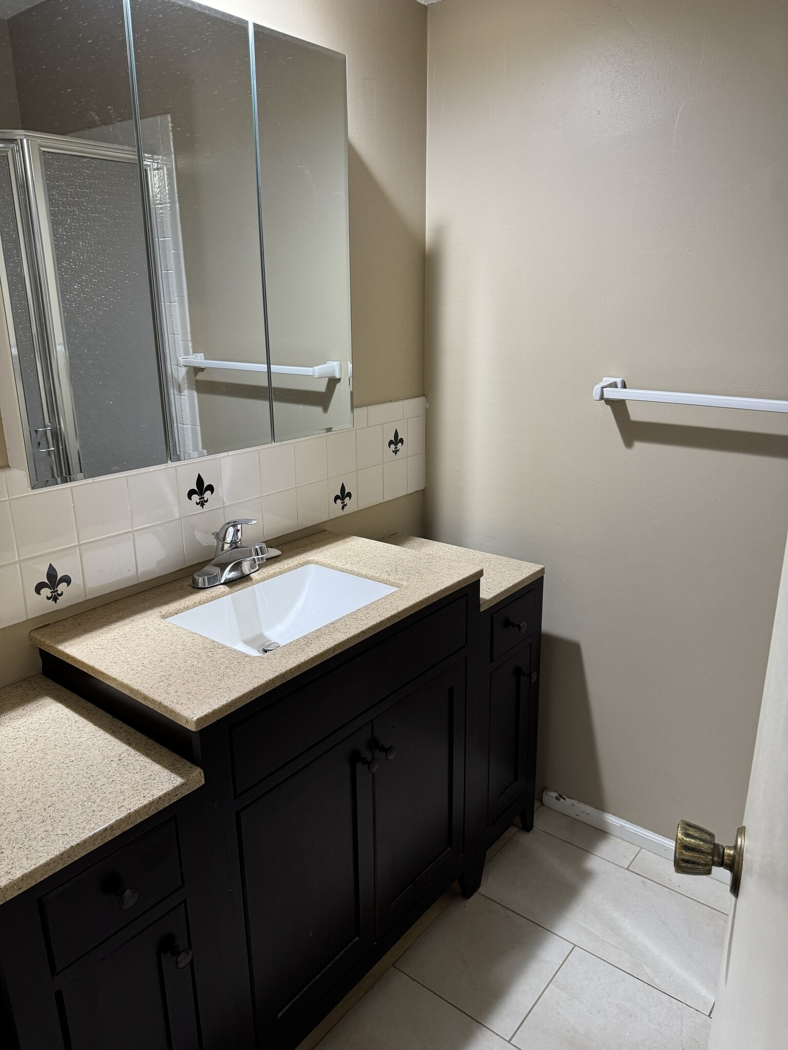 Building Photo - 10121 Edelweiss Cir